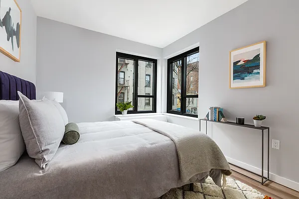 Rented by MNS | media 15