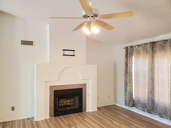 5th image of 15071 N Escondido Dr