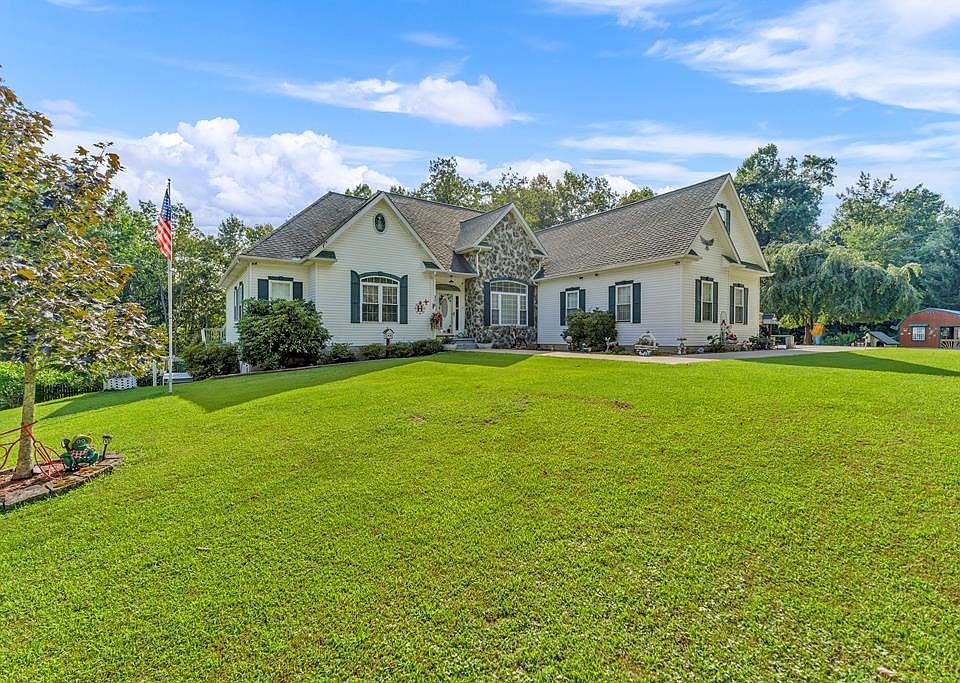 1st image of 375 Beech Creek Hollow Rd