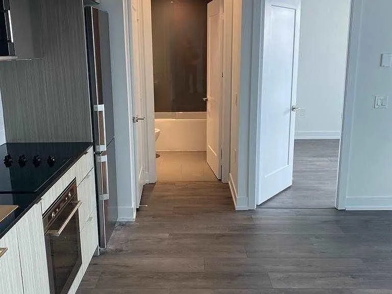575 Bloor St E #2304 — Photo 7