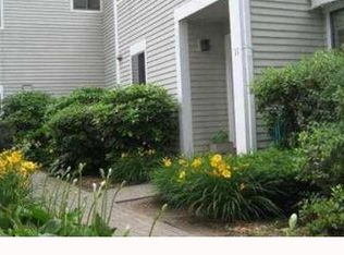 11 Old Mill Ct #11, Simsbury, CT 06070