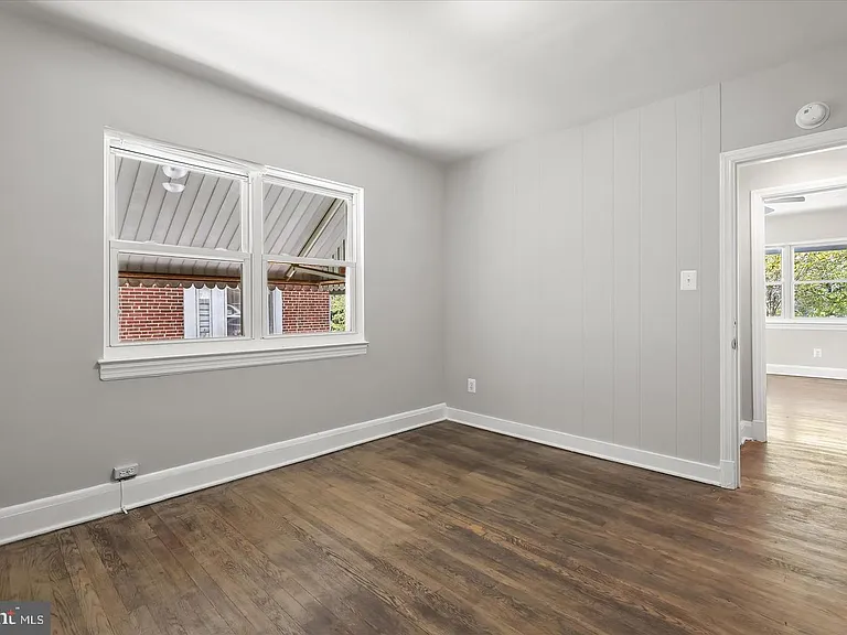 4015 Duvall Ave — Photo 16