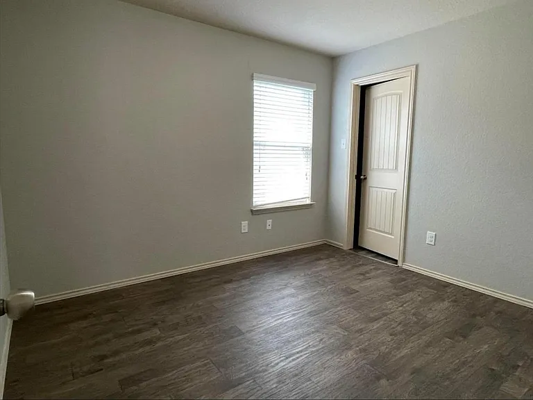 190 Tallow Trl — Photo 15