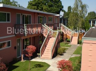 2959 SE Monroe St APT 10, Milwaukie, OR