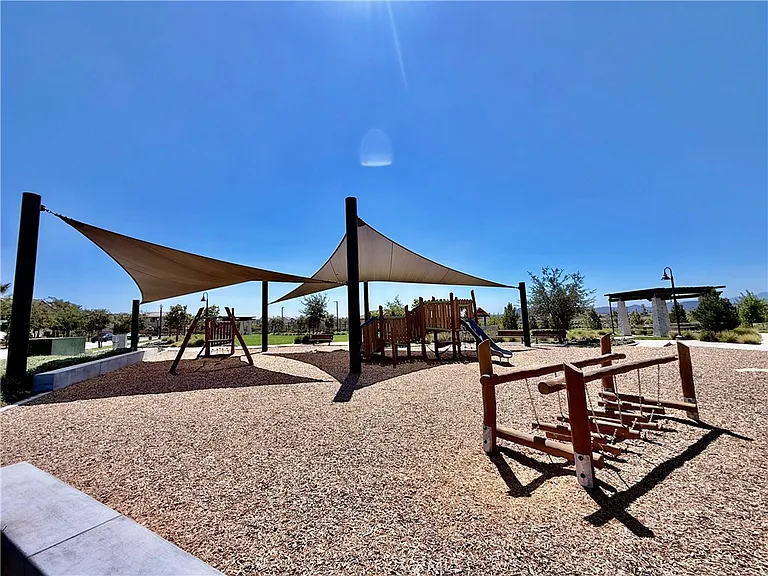 4116 E Coronado Privado — Photo 36