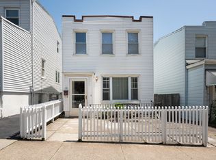13 E 4th St, Brooklyn, NY 11218