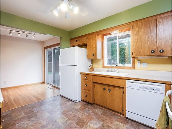 4th image of 2960 Galtier St