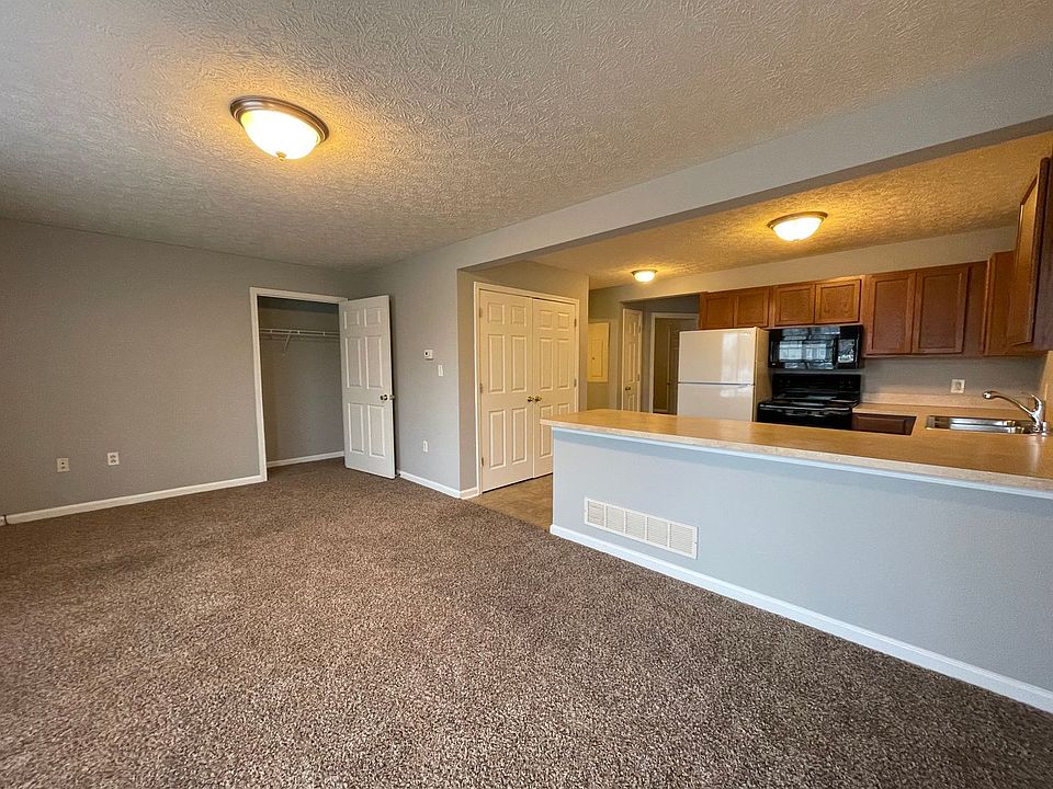 1st image of 100 Buffalo Trce #8