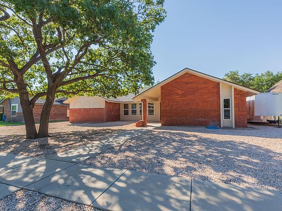 2nd image of 6207 Estacado Ln