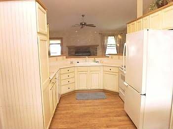 1st image of 4333 Fieldcrest Dr