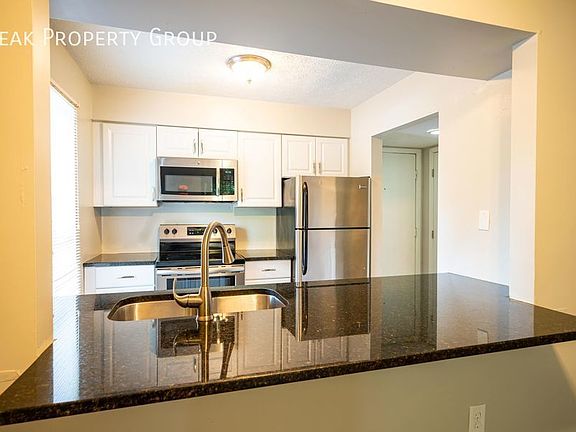 4th image of 955 Quay Ave APT E