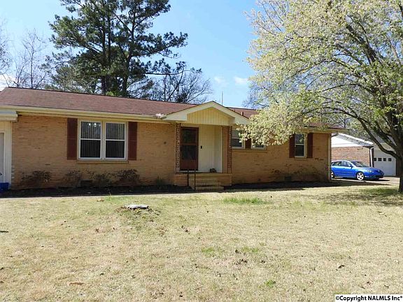 2nd image of 10012 Hogan Dr SE