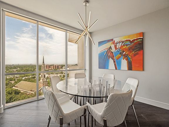 3rd image of 6211 W Northwest Hwy APT 1707