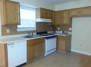 226 Pine St #1, Elizabeth, NJ 07206
