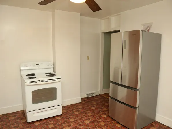 124 Buck Mountain Rd, Earlysville, VA 22936