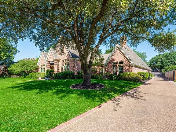 3rd image of 7606 Jefferson Cir