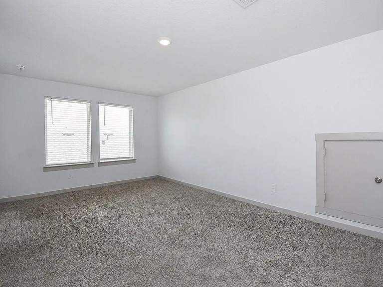 8030 Milam Ln — Photo 12