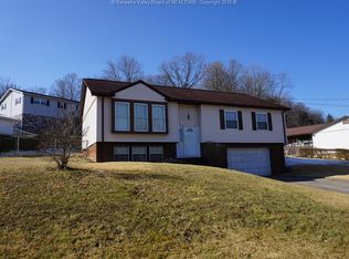 203 Pine Cir, Dunbar, WV 25064