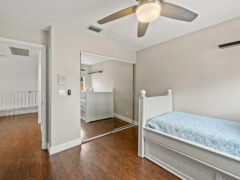 33 Monterey Pointe Dr — Photo 26