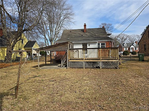 3rd image of 1122 Evergreen Ave