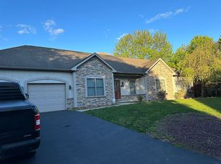 1665 Deer Path Rd, Easton, PA 18040