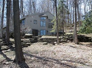 4407 Watervale Rd, Manlius, NY 13104