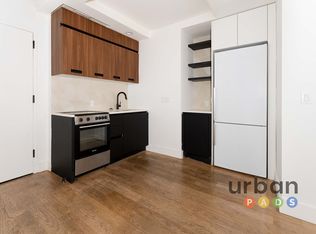 125 Meserole Ave #3D, Brooklyn, NY 11222
