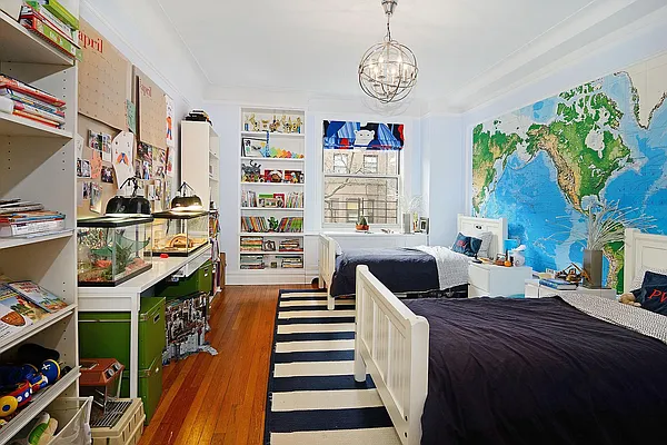 Sold by Corcoran | media 24