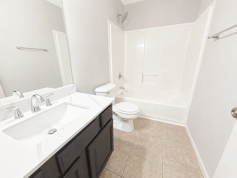 208 Jackal Dr — Photo 33