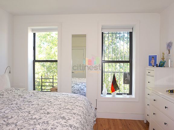 5th image of 532 6th Ave #3LU