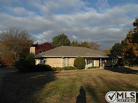 1st image of 1233 Hilltop Dr