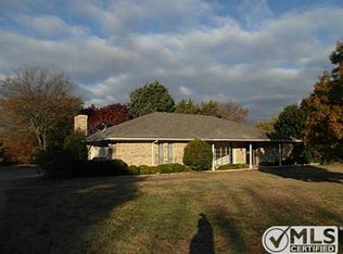 1233 Hilltop Dr, Cedar Hill, TX 75104