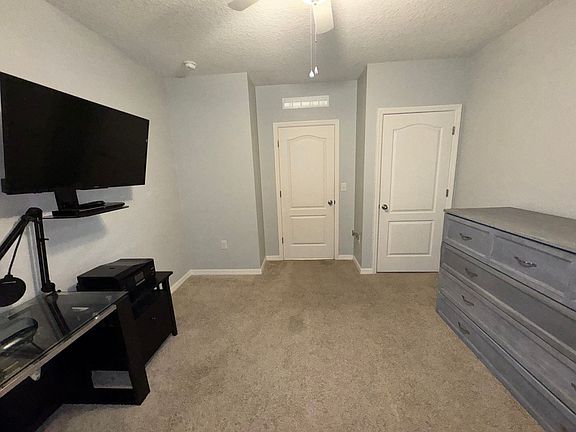 5th image of 842 Katmai Dr
