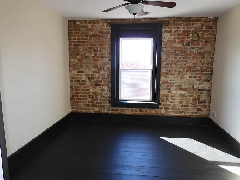 310 Virginia Ave — Photo 8