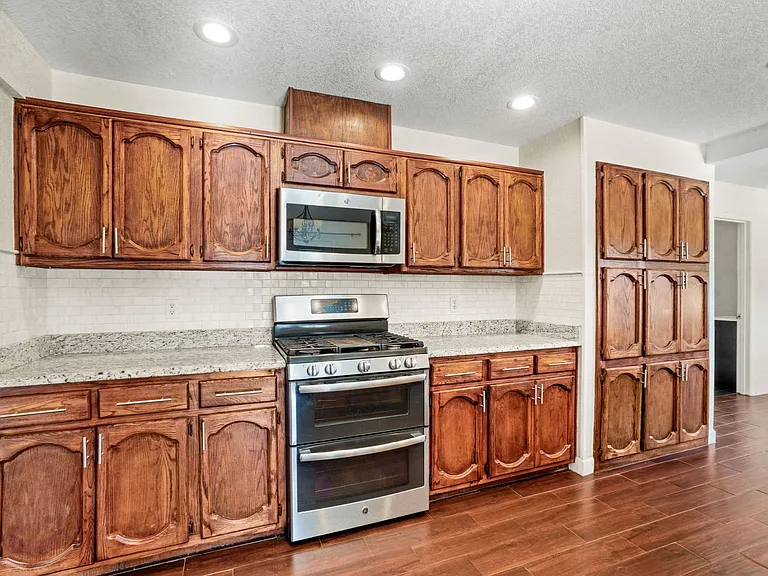 4332 Loma De Brisas Dr — Photo 23