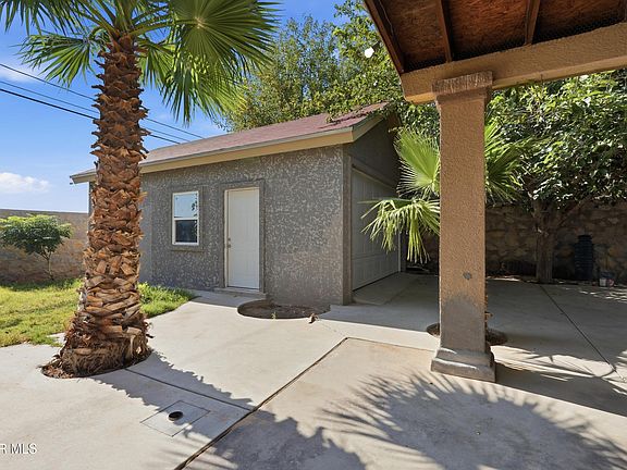3rd image of 706 Blake Pl
