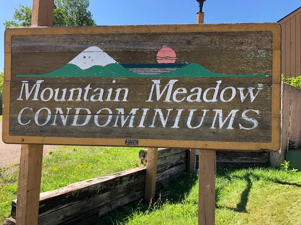 Unit 9 Meadow Ln, New Auburn, WI 54757