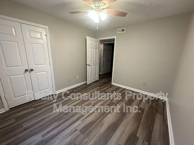 800C Folly Ct — Photo 15