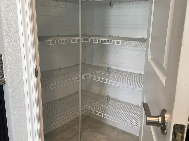 9671 Ivory Dr — Photo 15