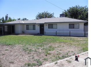12555 S Henderson Rd, Caruthers, CA 93609