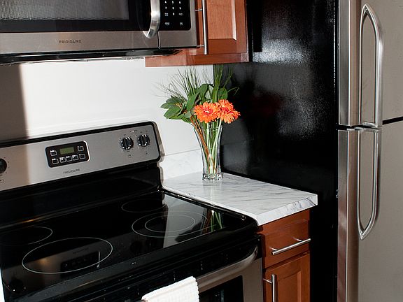5th image of 8203 Huntington St APT 12