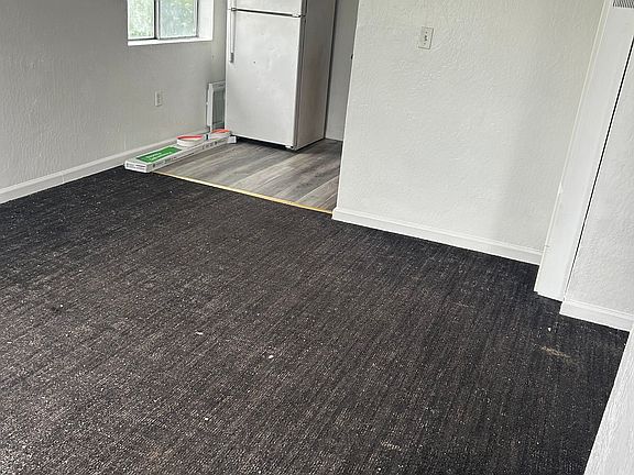 5th image of 8721 Hillside St #8721U
