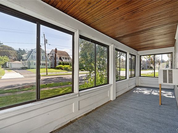 4th image of 1325 Court St