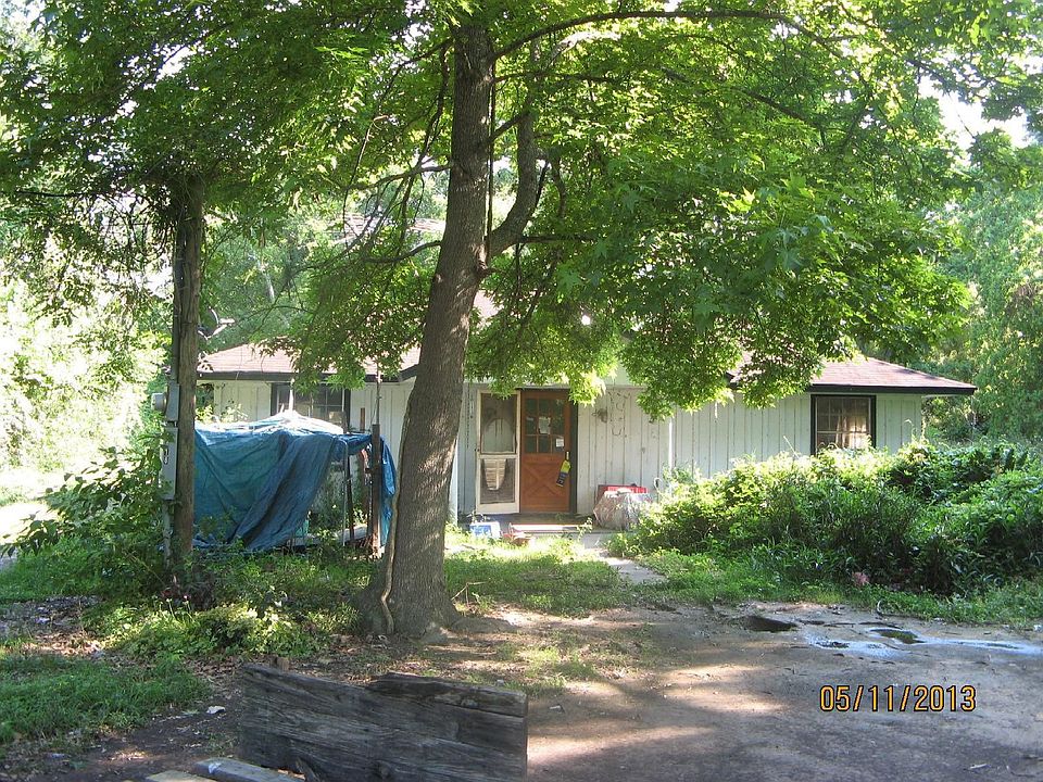 1st image of 1018 Wood Branch Ln