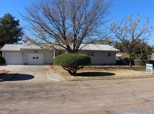 1605 B St, Garden City, KS 67846