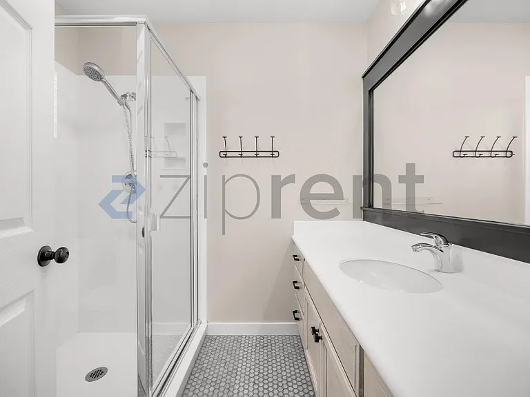 3231 Canyon View Dr — Photo 15