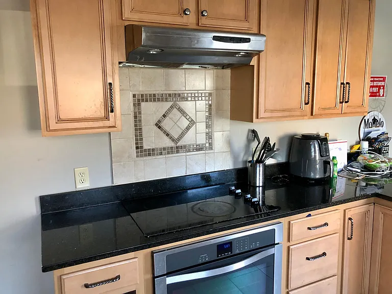 801 Berkley Rd — Photo 9