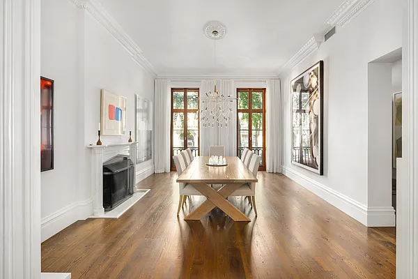 Sold by Coleman Real Estate Group | media 2