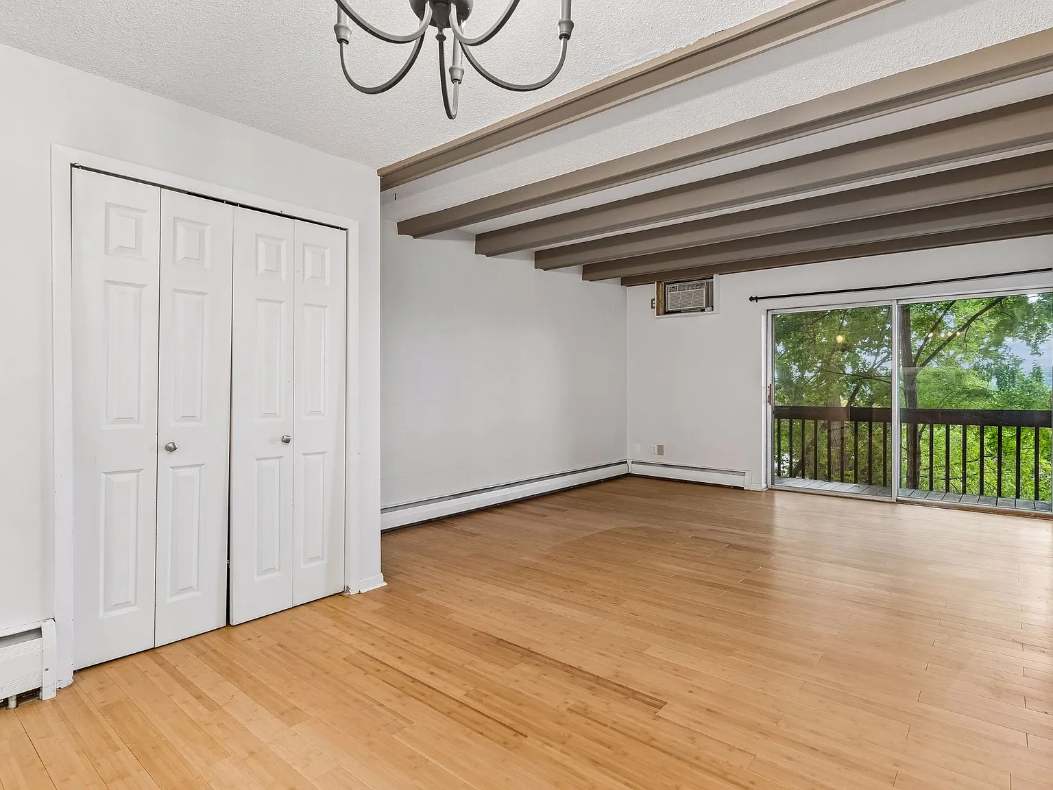 380 Ramsey St — Photo 4