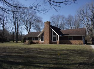 2424 S Crissey Rd, Monclova, OH 43542